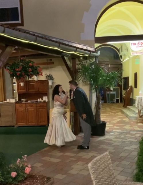 Operett est Simon Andreával és Savanyú Gergővel